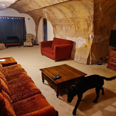 Underwood Court Fresh Dugout- Hosted By Coober Pedy Accommodations Exterior foto