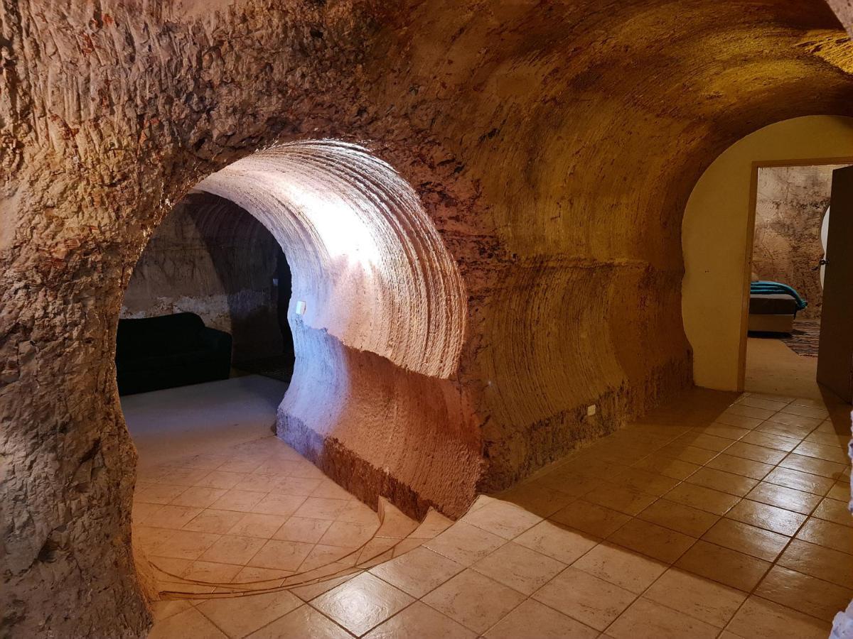 Underwood Court Fresh Dugout- Hosted By Coober Pedy Accommodations Exterior foto