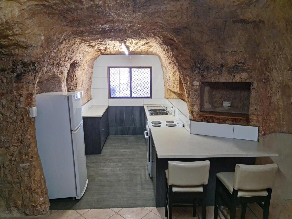 Underwood Court Fresh Dugout- Hosted By Coober Pedy Accommodations Exterior foto