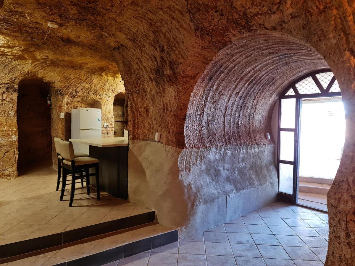 Underwood Court Fresh Dugout- Hosted By Coober Pedy Accommodations Exterior foto