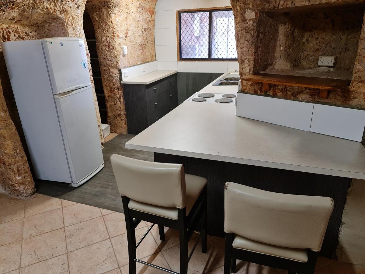 Underwood Court Fresh Dugout- Hosted By Coober Pedy Accommodations Exterior foto